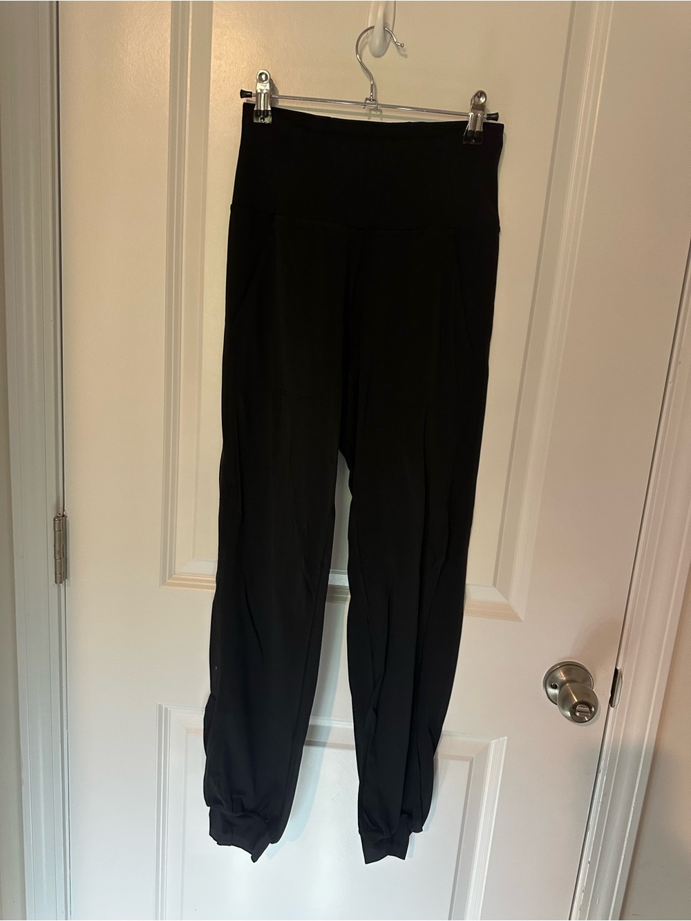 lululemon ALIGN Black High-Waist Jogger Pants with side split detail in legs